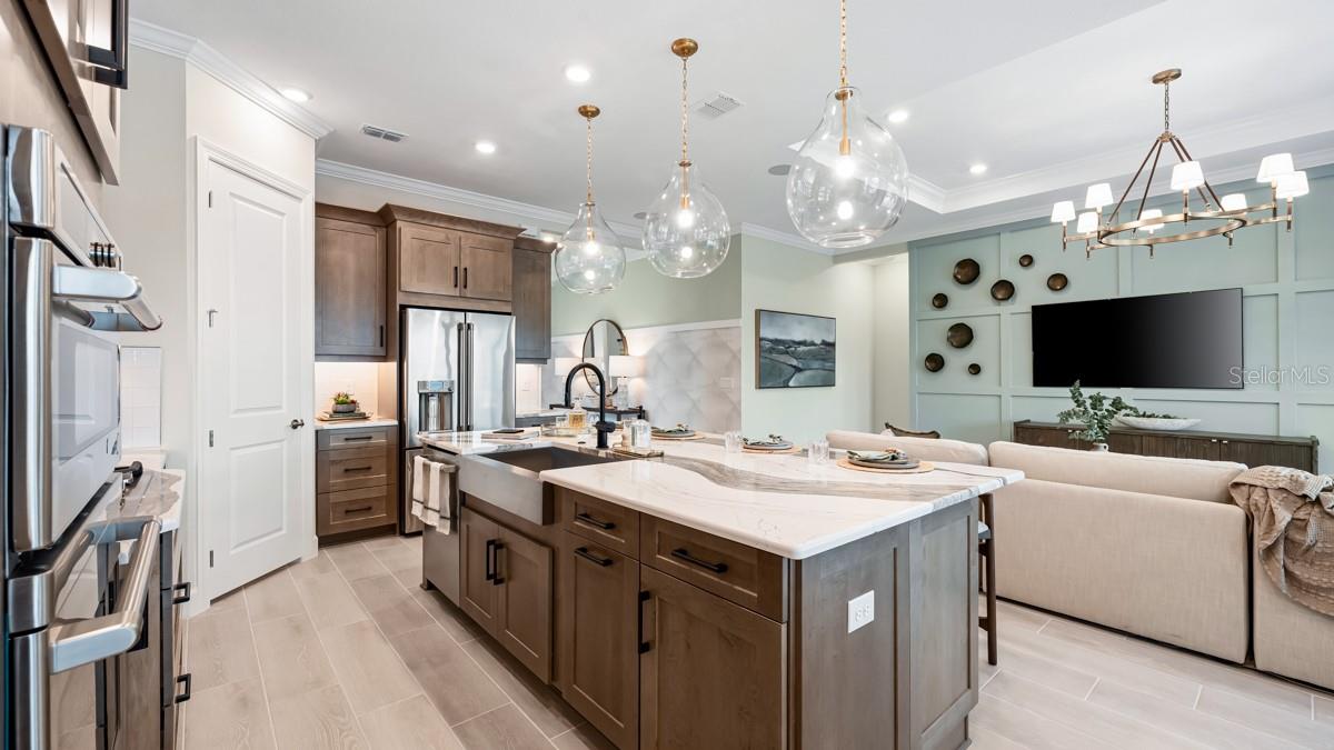 7907 CORAL SEA LN — photo 6