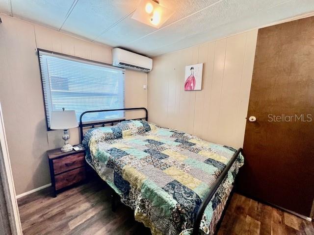 10819 LONDON DR — photo 31