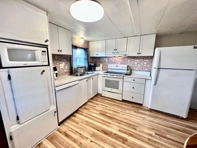10819 LONDON DR — photo 17