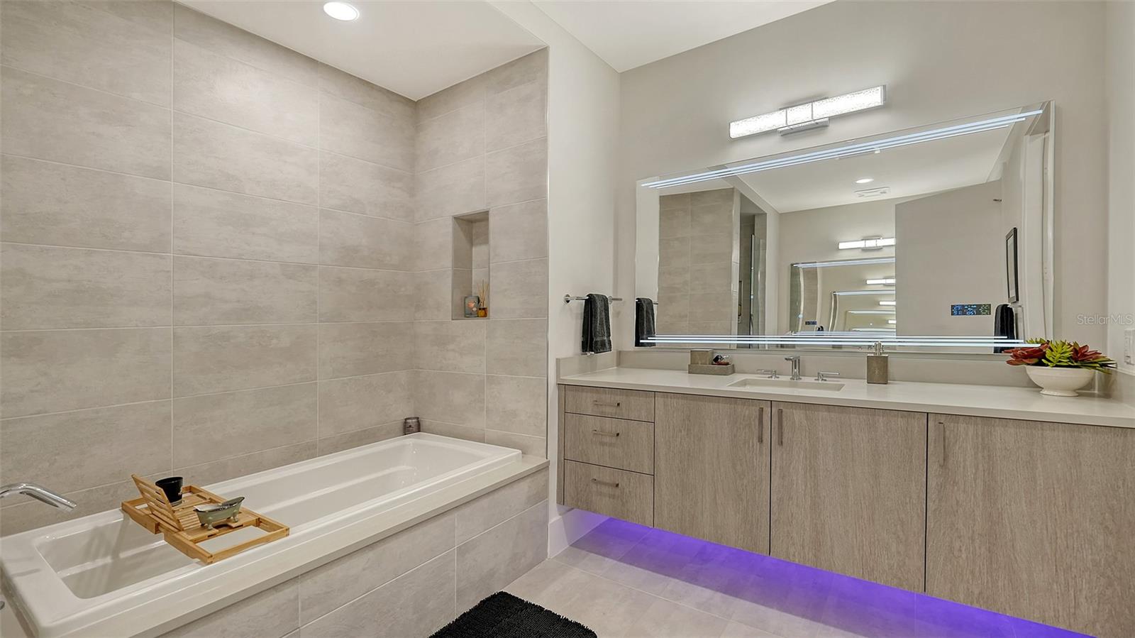 540 N TAMIAMI TRL #1702 — photo 40