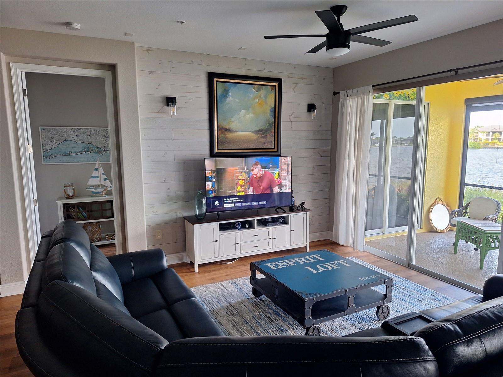 1121 RIVERSCAPE ST — photo 52