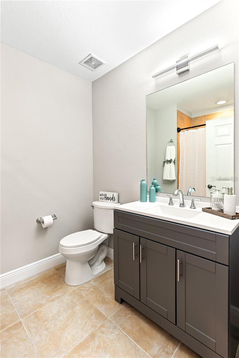 1121 RIVERSCAPE ST — photo 29