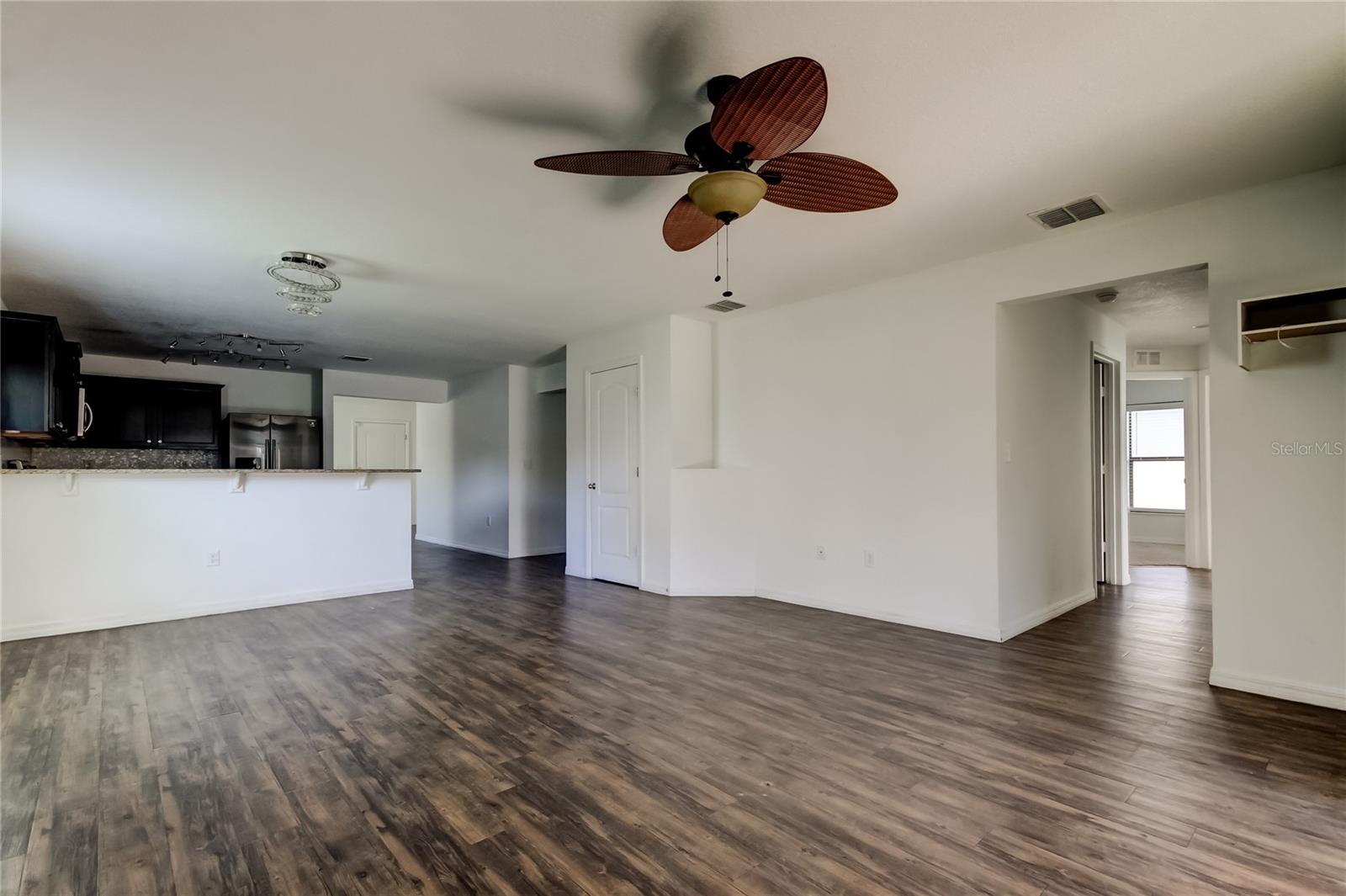 1739 CHATHAM GREEN CIR — photo 17