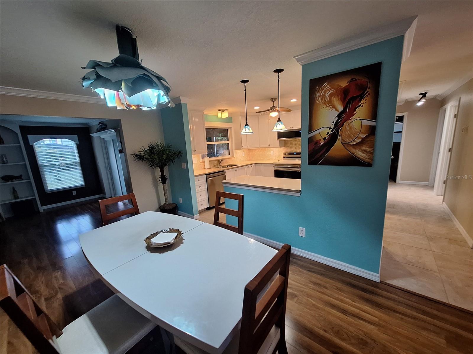 9613 LEEWARD AVE — photo 27