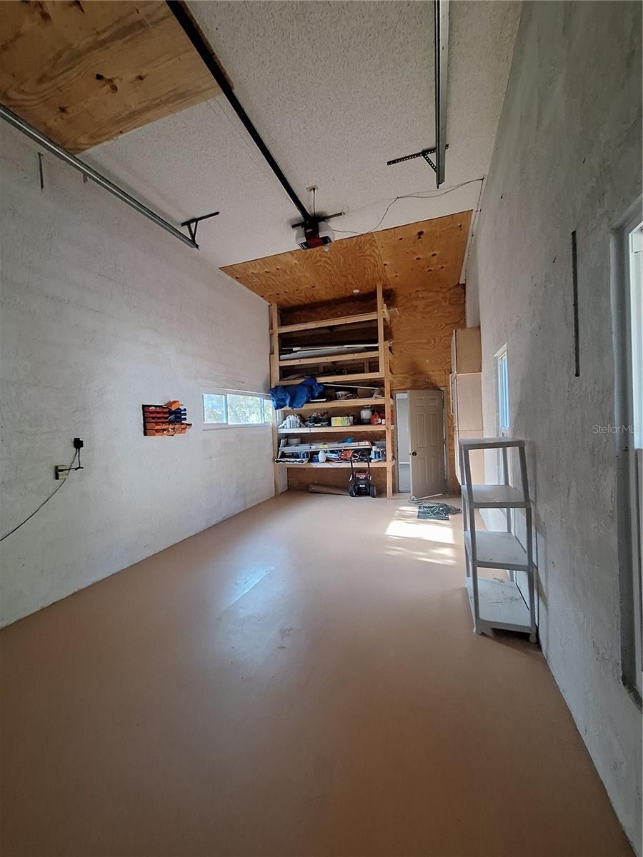 9613 LEEWARD AVE — photo 60