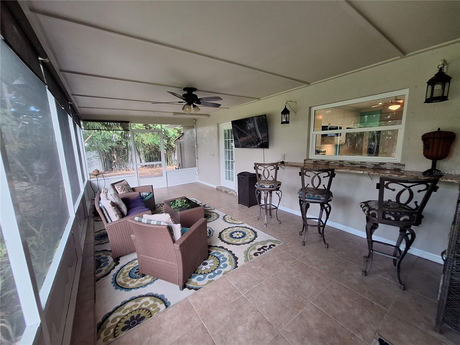 9613 LEEWARD AVE — photo 38