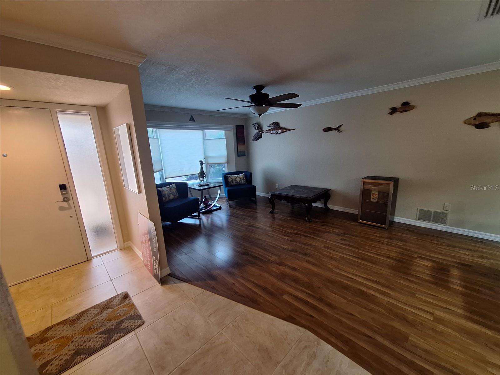 9613 LEEWARD AVE — photo 23