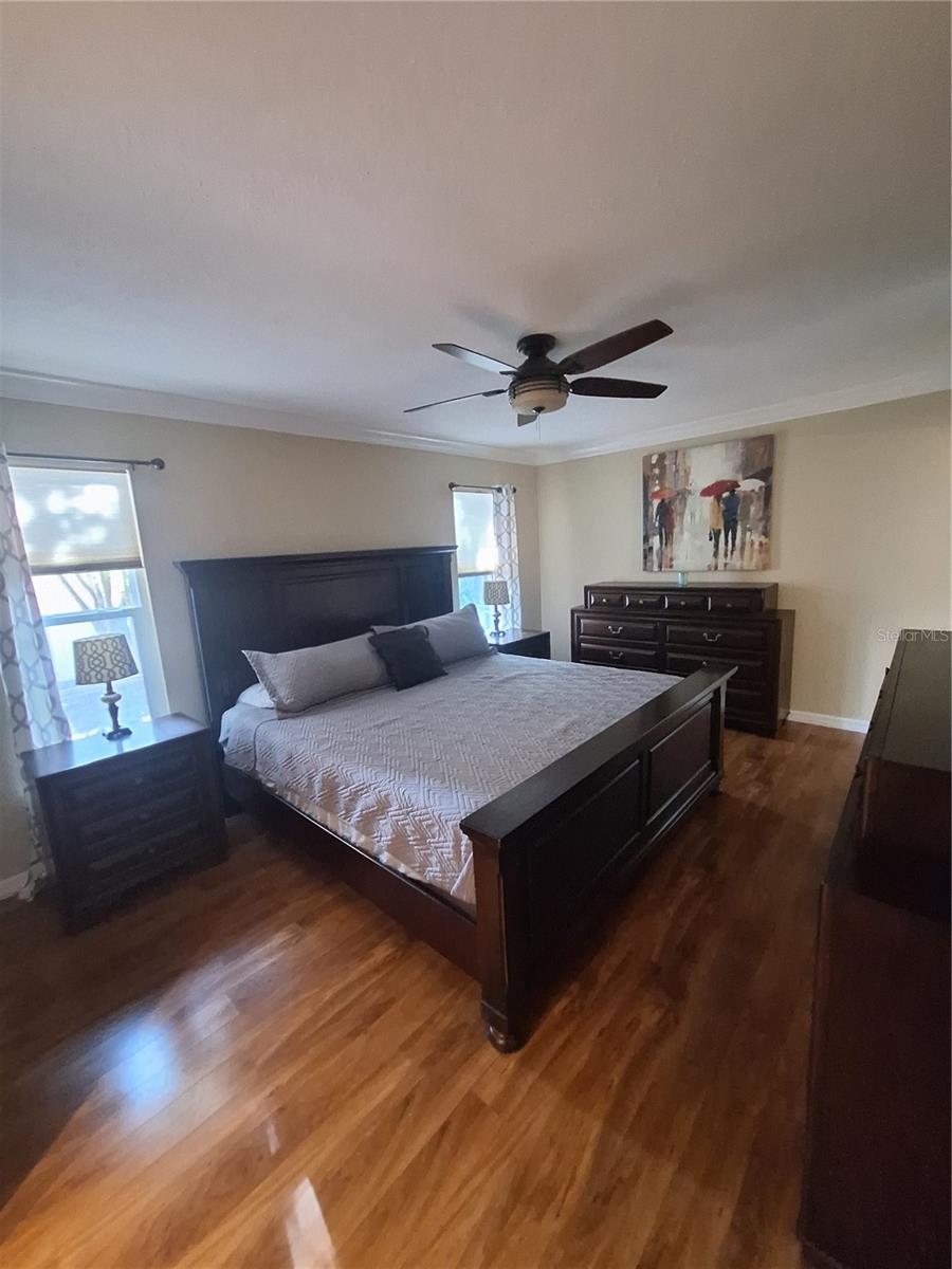 9613 LEEWARD AVE — photo 56
