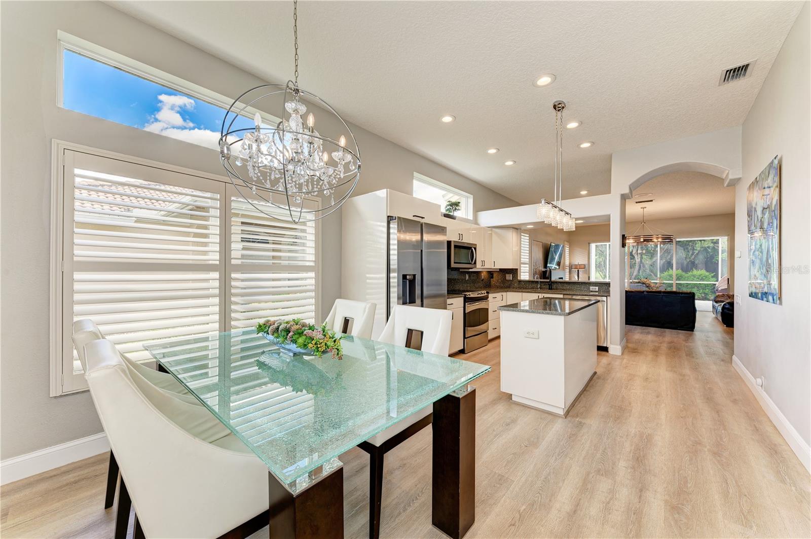 6622 OAKBROOKE CIR — photo 34