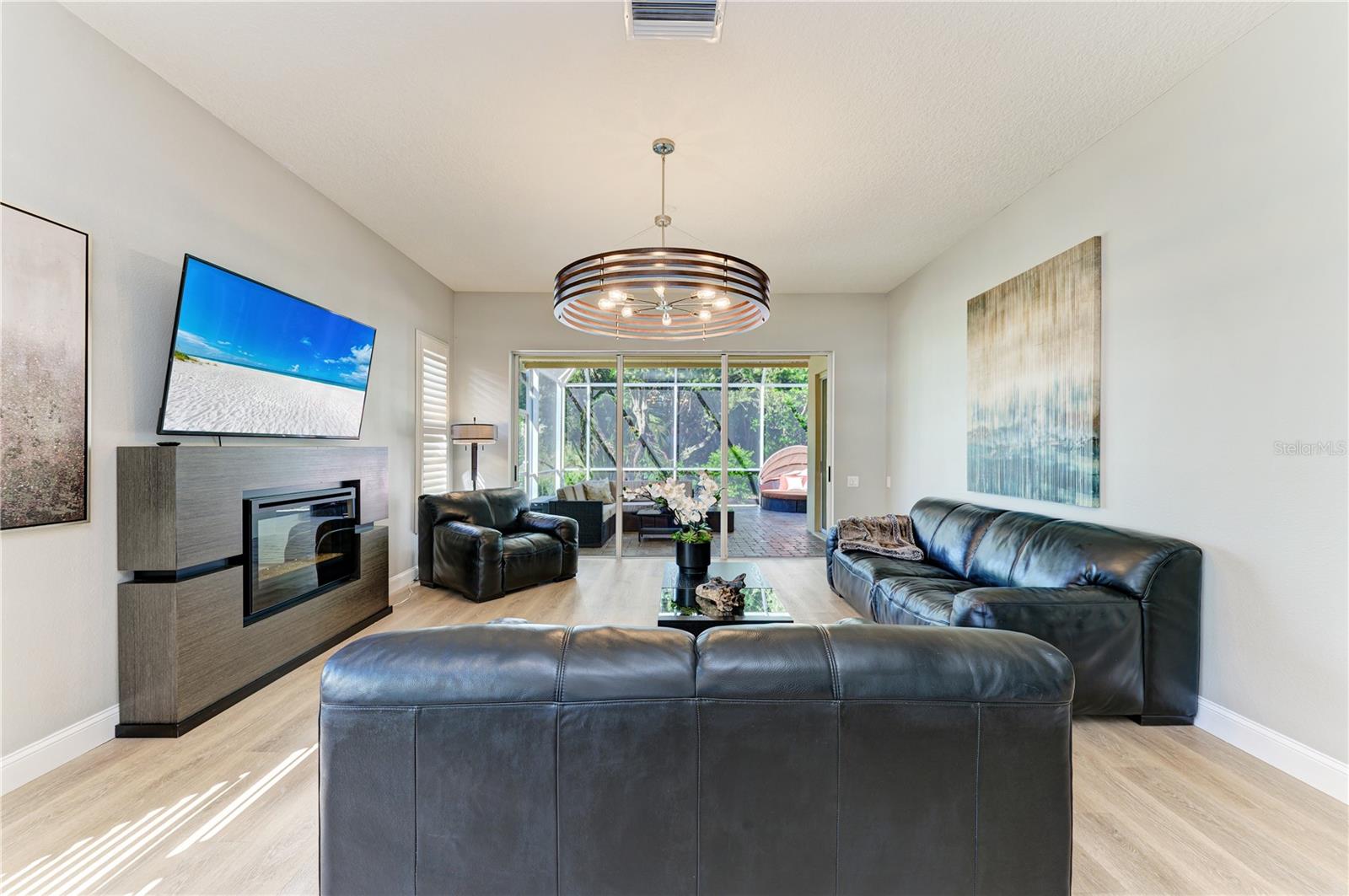 6622 OAKBROOKE CIR — photo 9