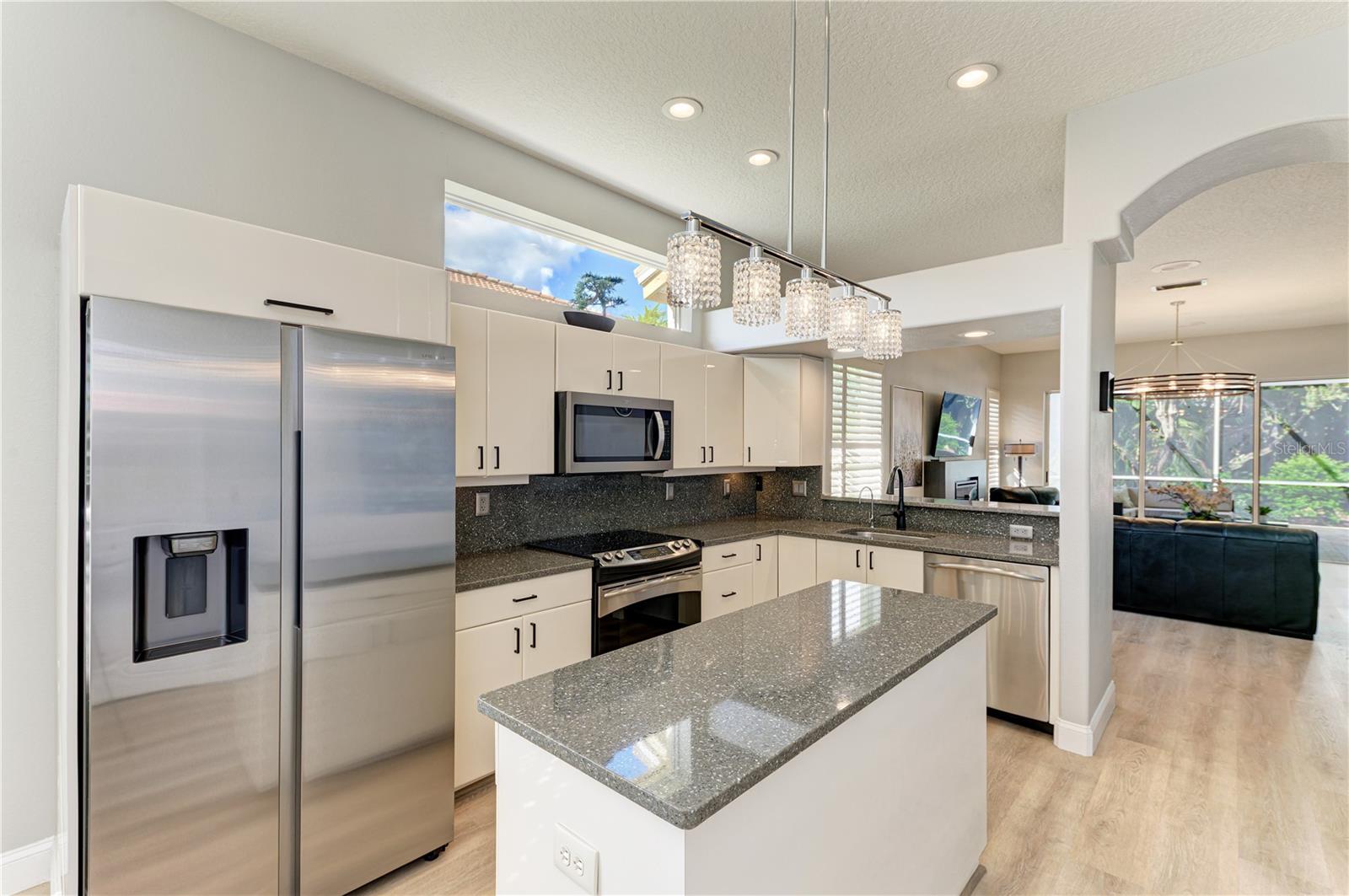 6622 OAKBROOKE CIR — photo 31