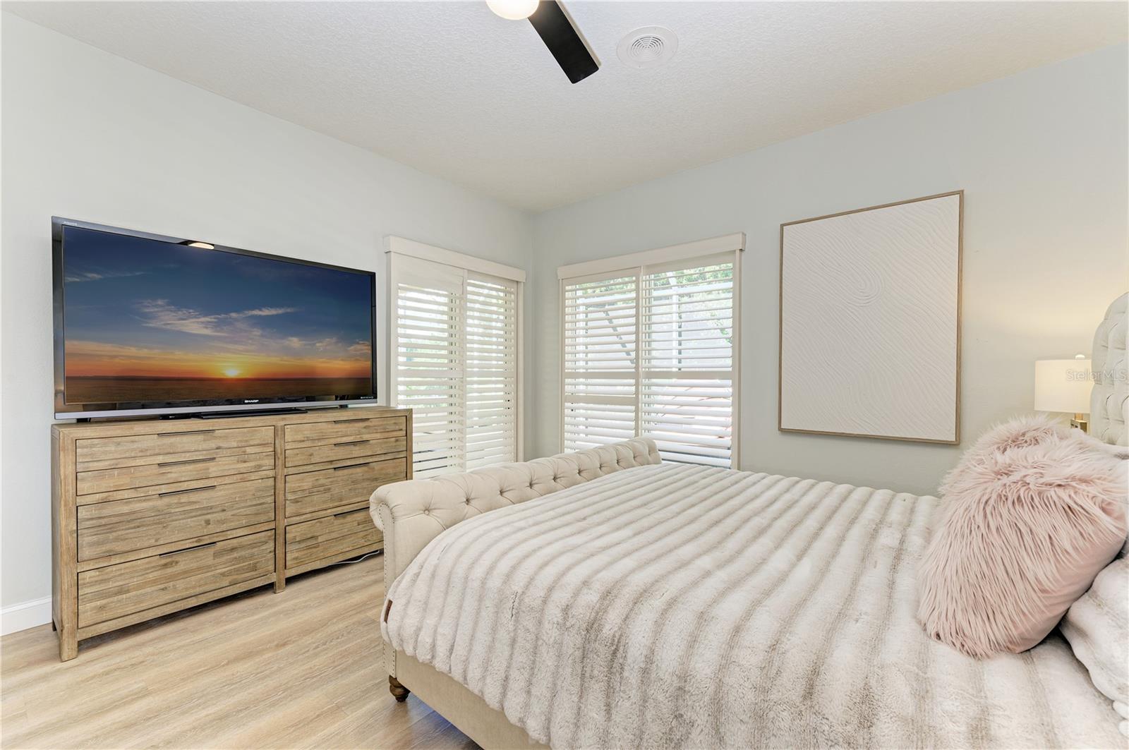 6622 OAKBROOKE CIR — photo 16