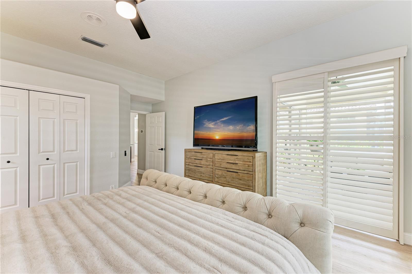 6622 OAKBROOKE CIR — photo 17