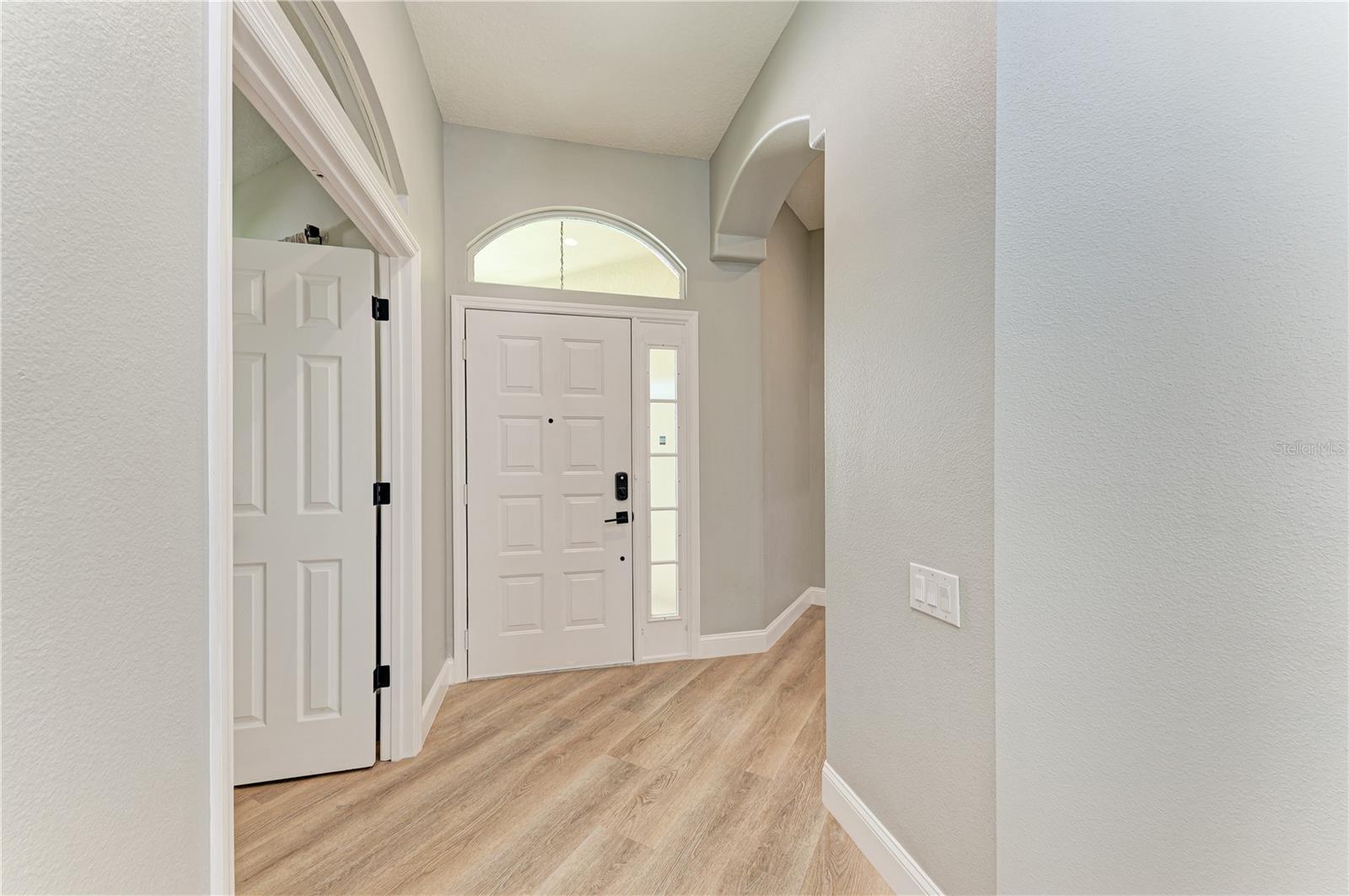 6622 OAKBROOKE CIR — photo 6