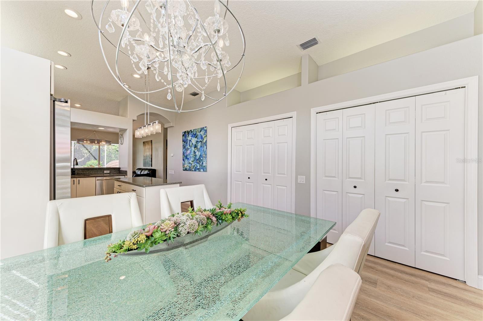 6622 OAKBROOKE CIR — photo 35