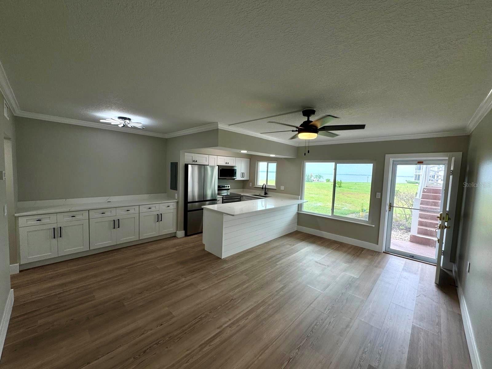 767 JOHN RINGLING BLVD #2 — photo 3