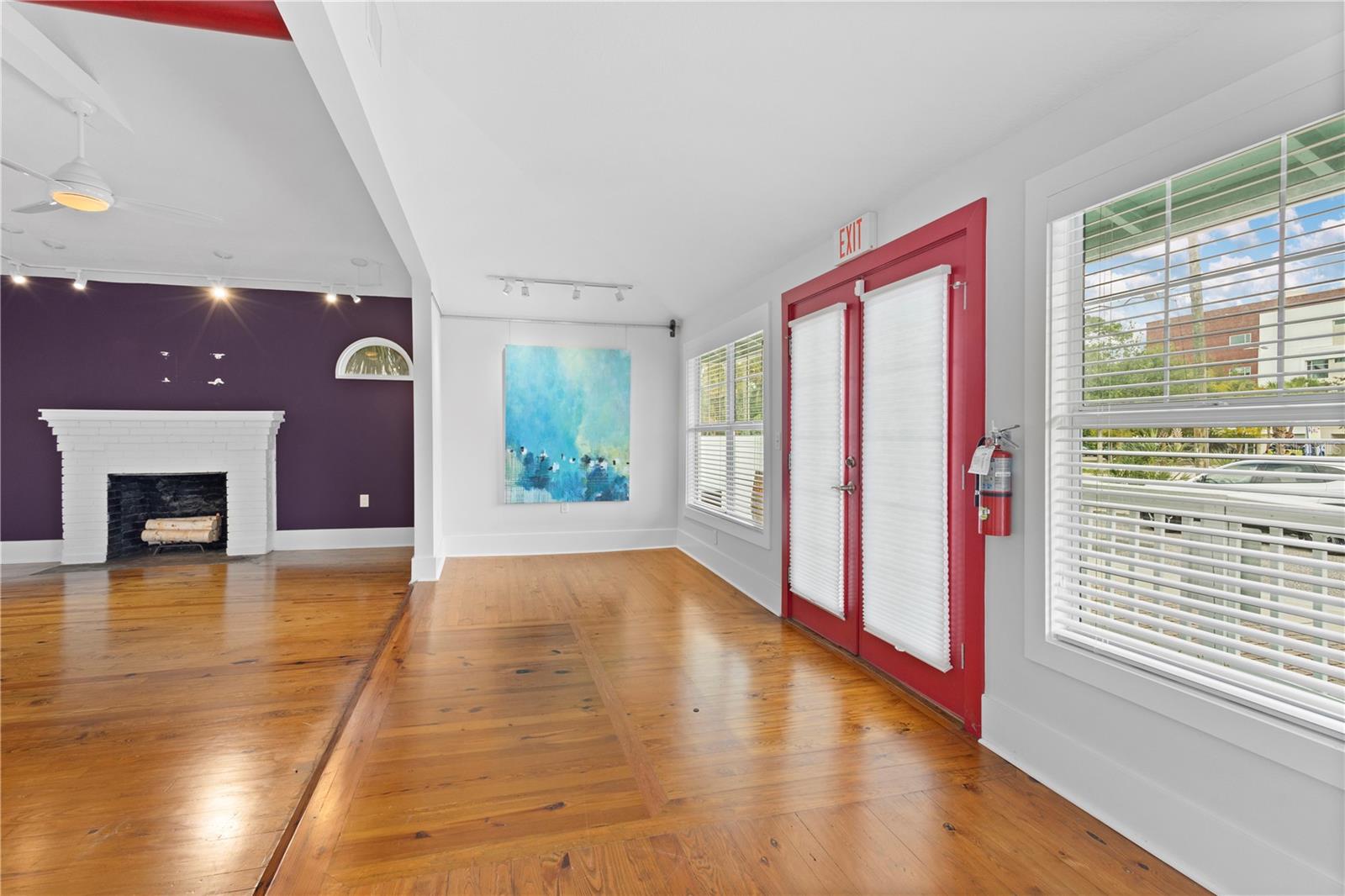 1950 ADAMS LN — photo 14