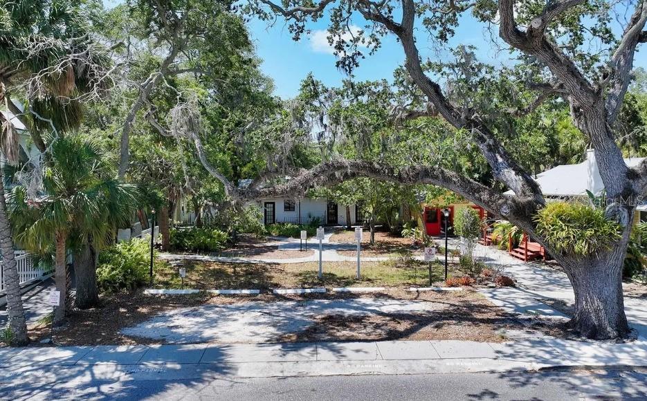 1930 ADAMS LN — photo 2