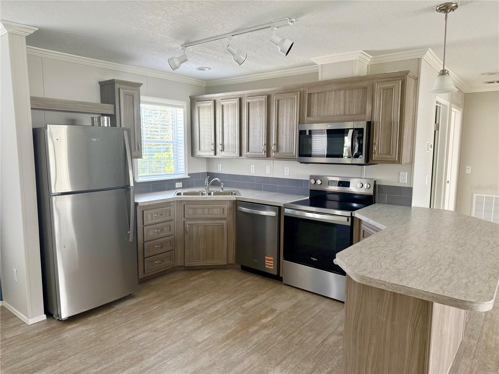 37743 GEIGER RD — photo 9