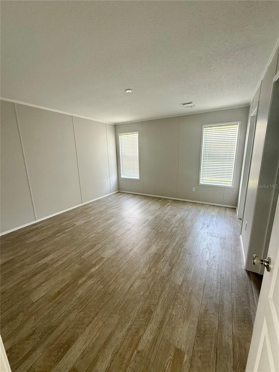 37743 GEIGER RD — photo 16