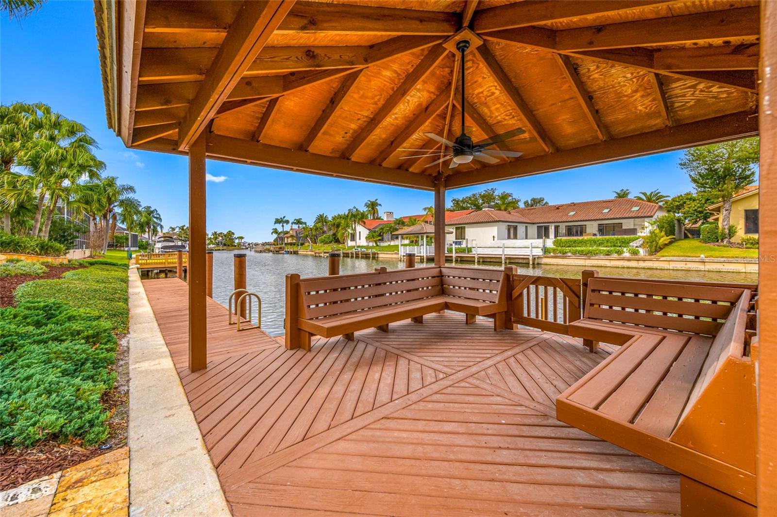 9807 COMPASS POINT WAY — photo 44