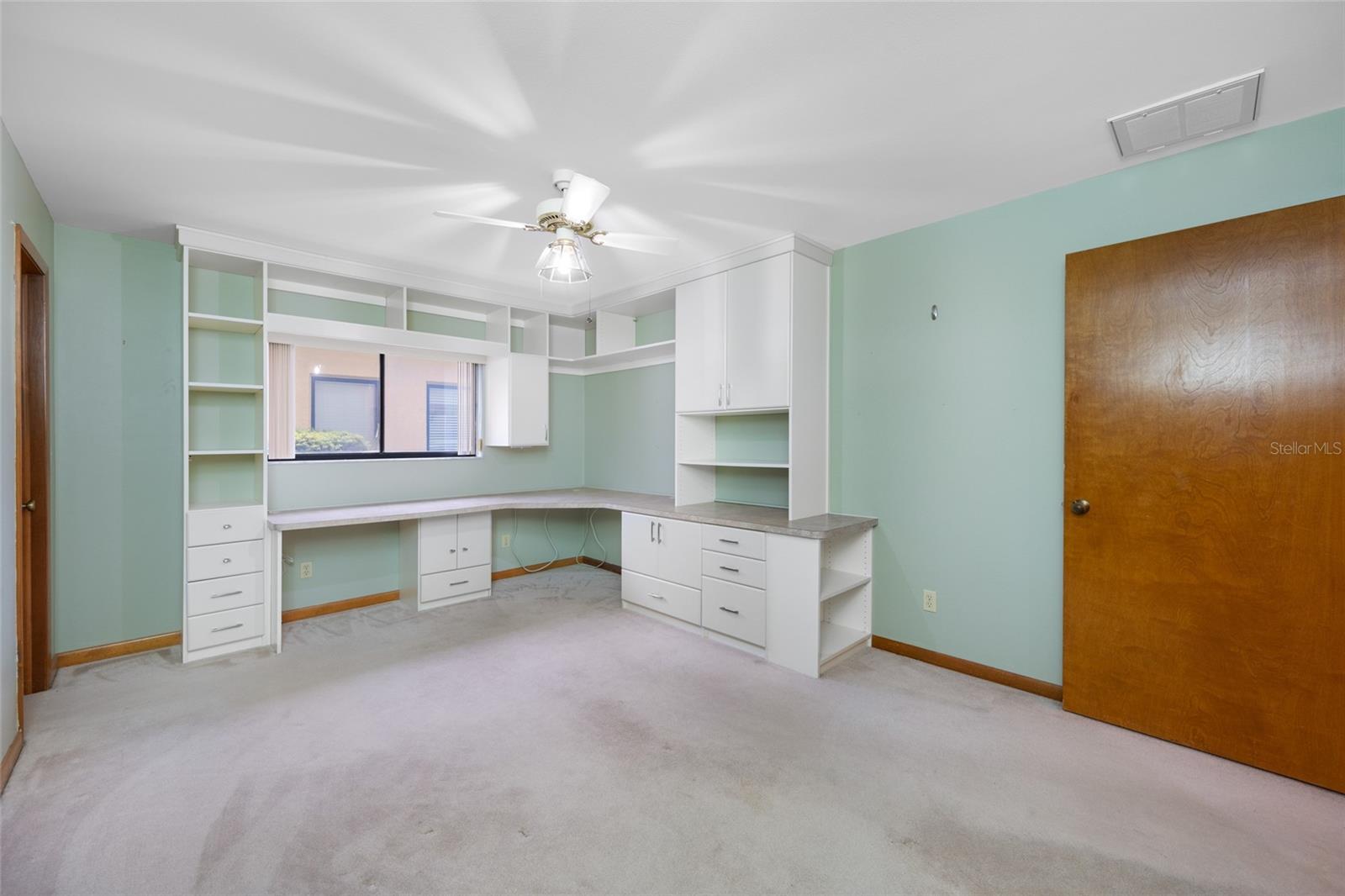 9807 COMPASS POINT WAY — photo 37