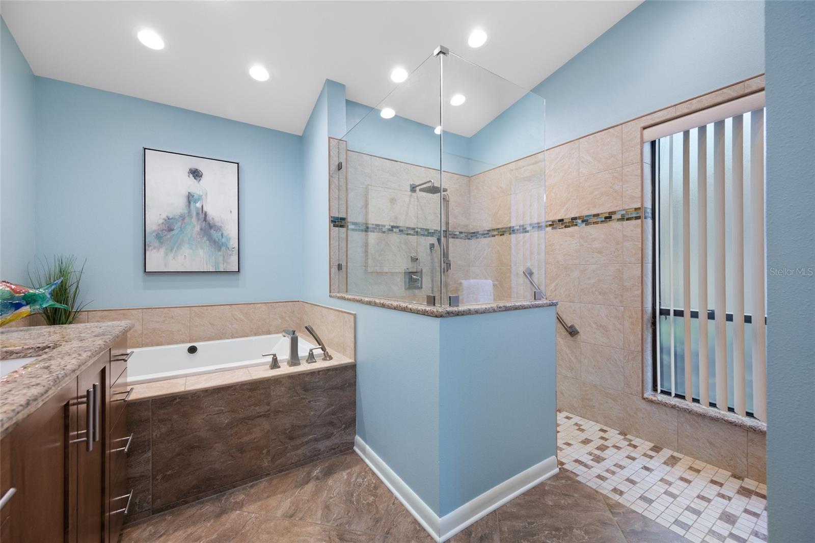 9807 COMPASS POINT WAY — photo 19