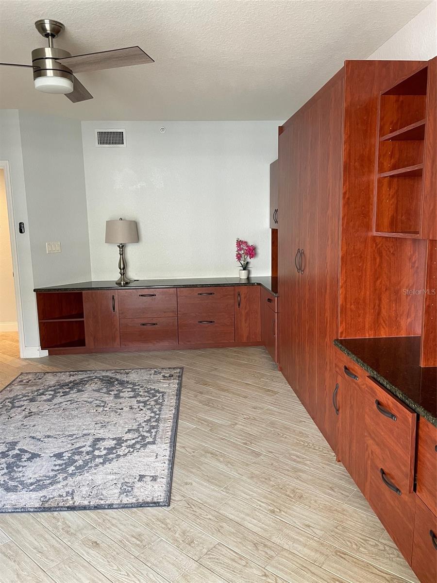 10 PAPAYA ST #1204 — photo 12