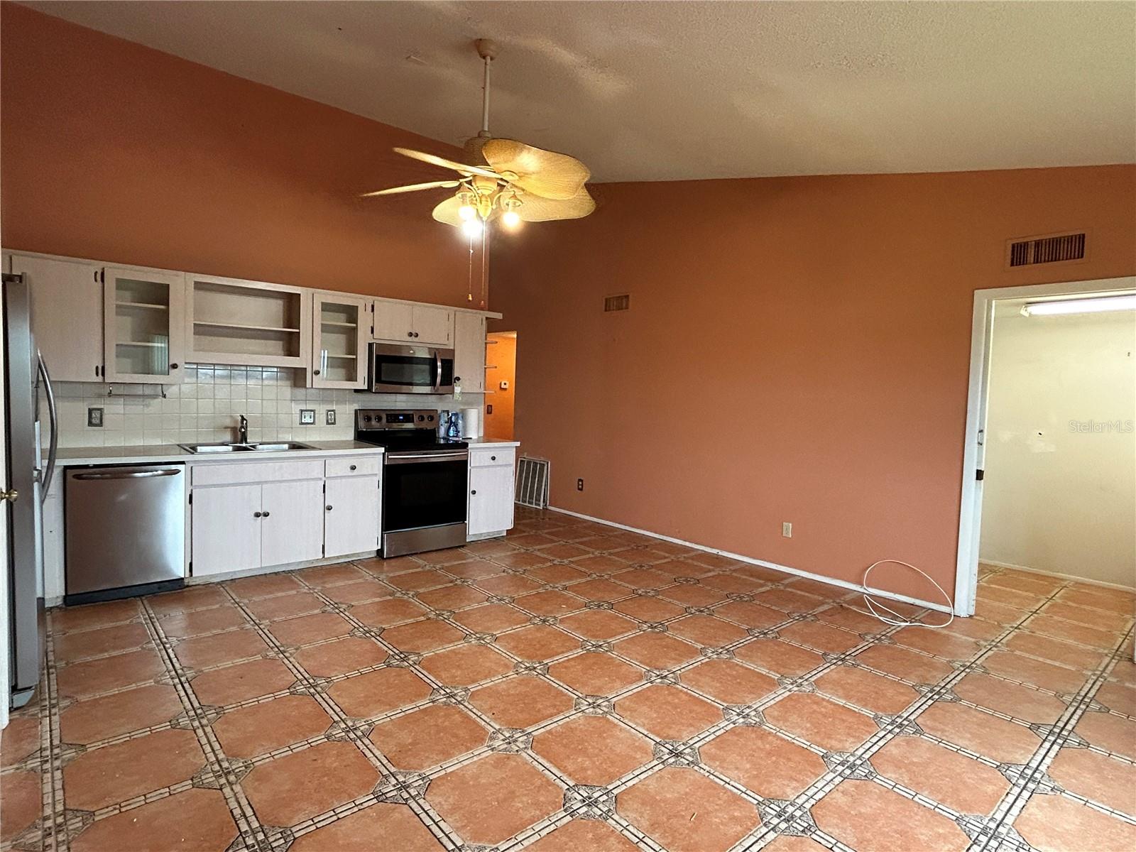 2221 NORWEGIAN DR #57 — photo 11