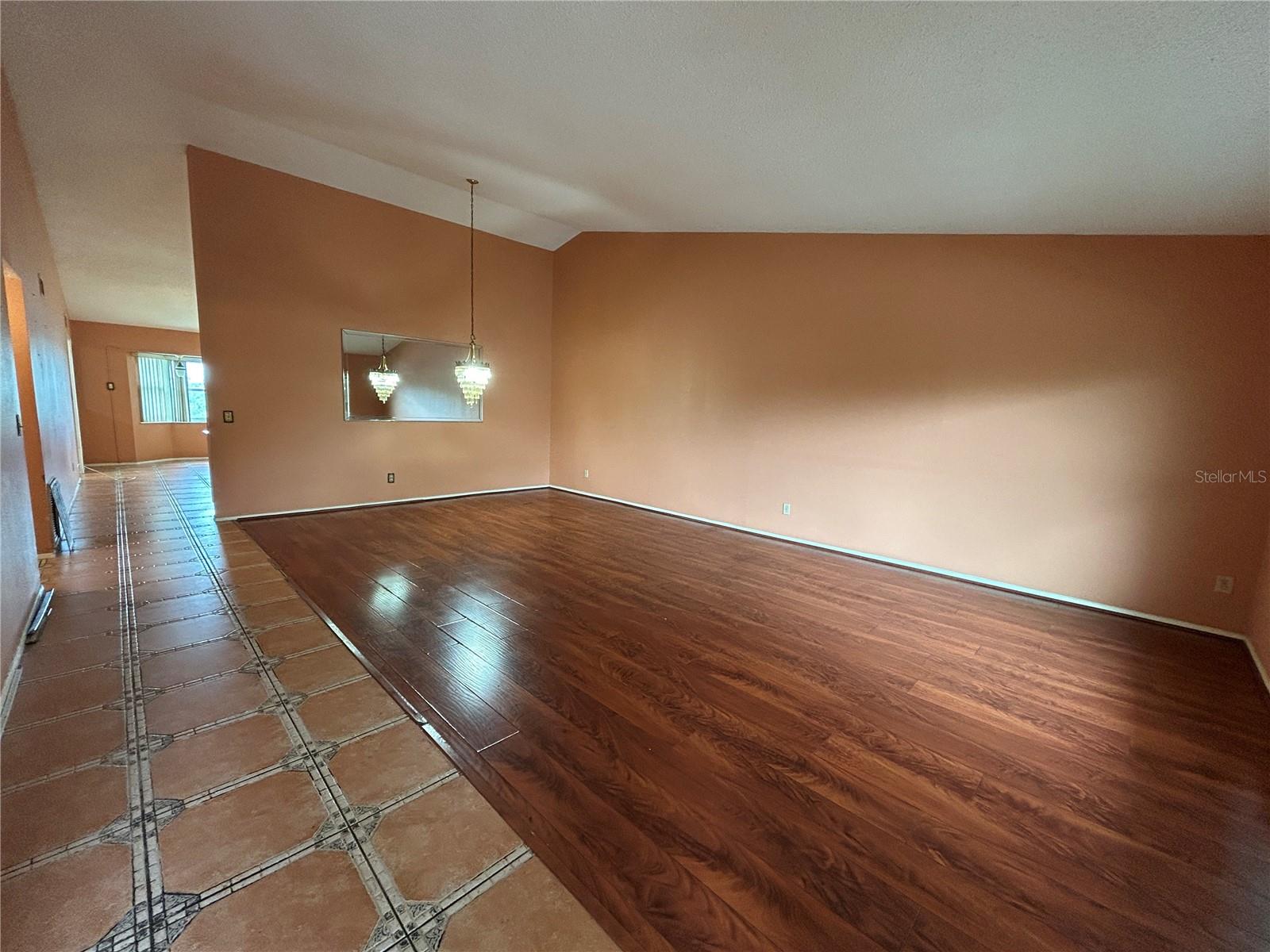 2221 NORWEGIAN DR #57 — photo 4