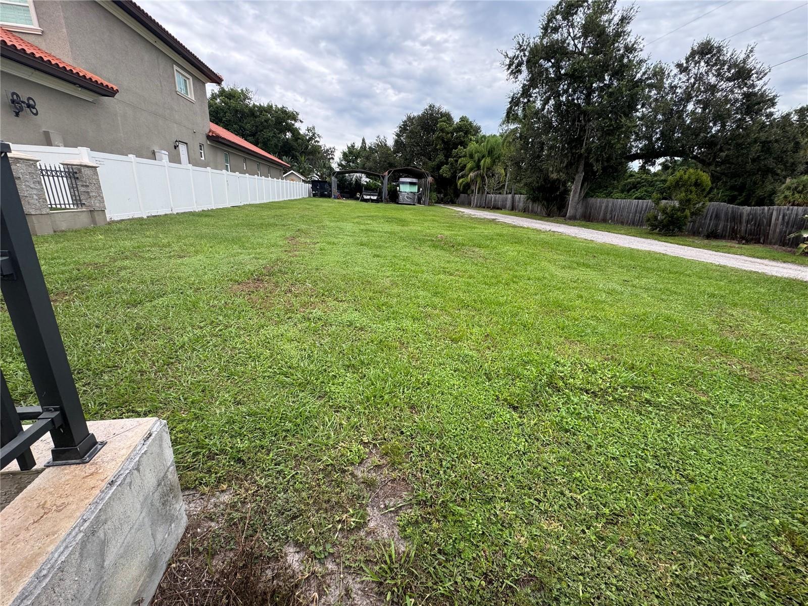 2065 W BEARSS AVE — photo 3