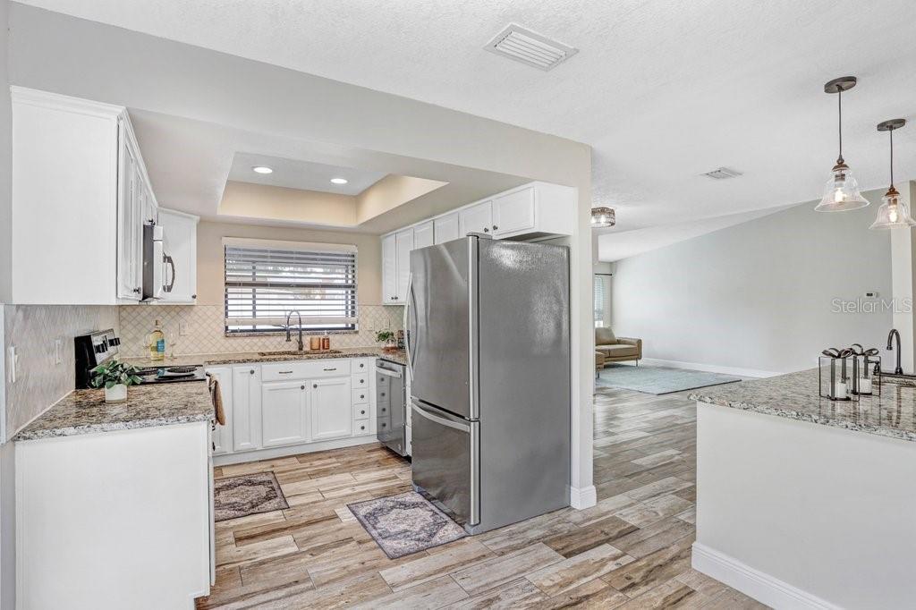 4412 STONEHENGE RD — photo 14