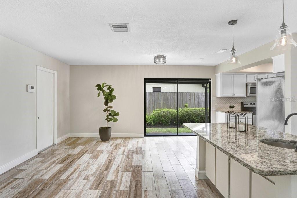 4412 STONEHENGE RD — photo 12