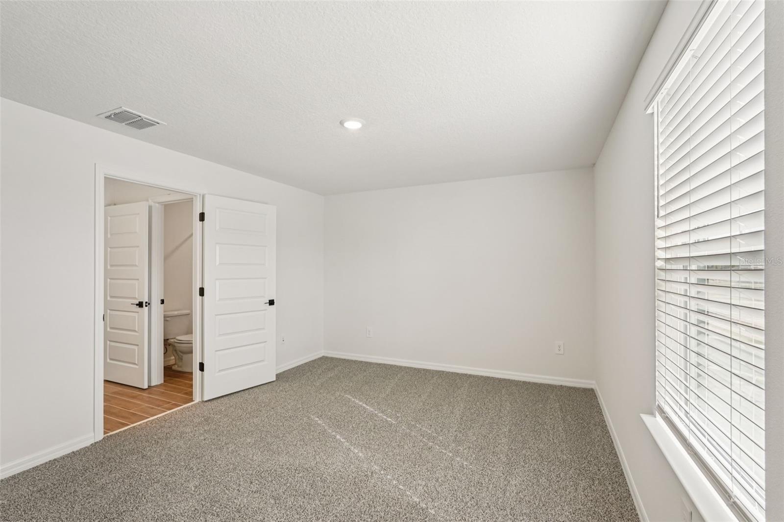 10546 ABUNDANCE GROVE WAY — photo 37
