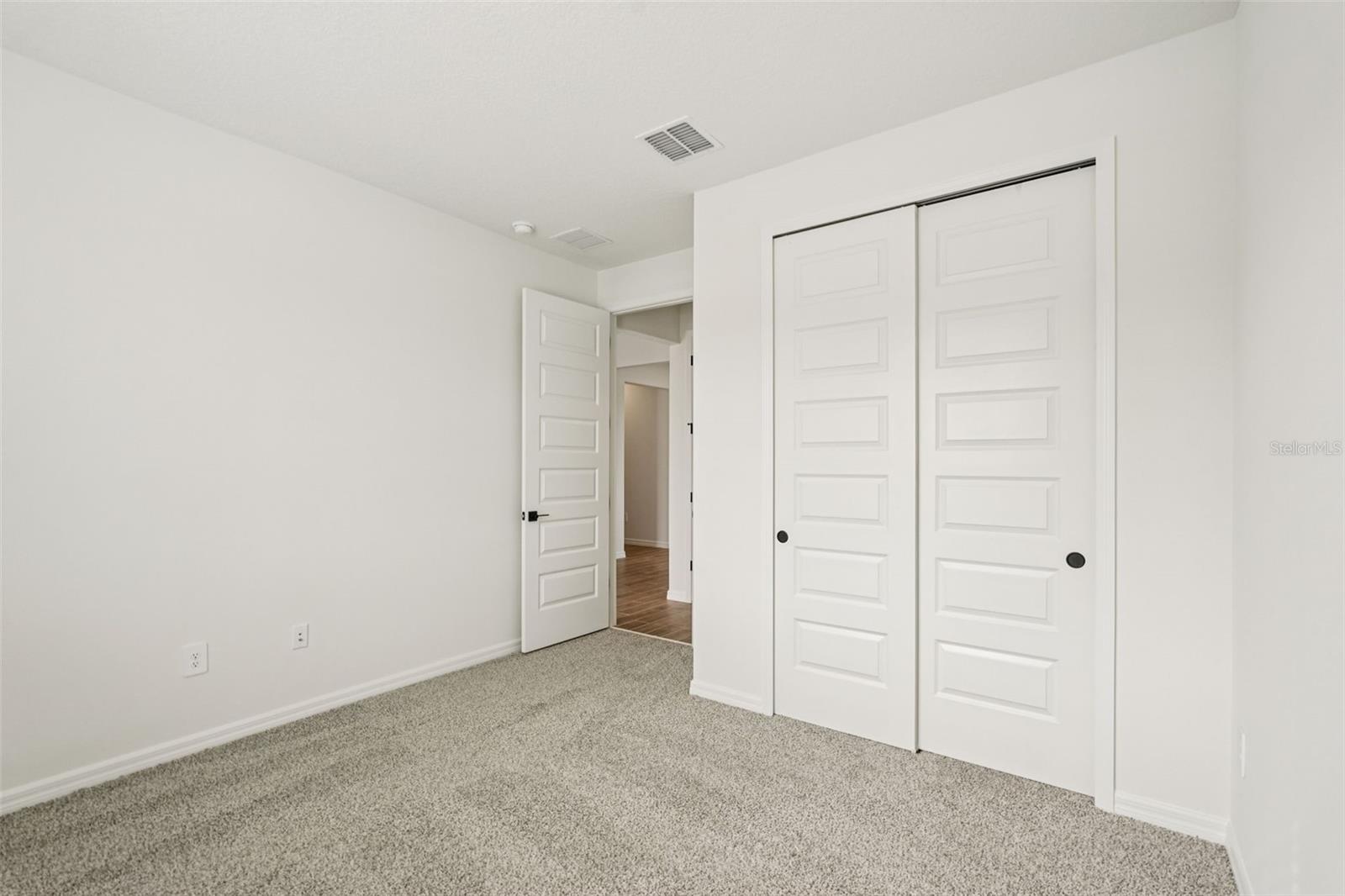 10546 ABUNDANCE GROVE WAY — photo 21