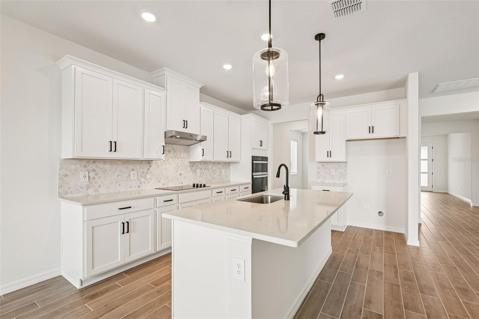 10546 ABUNDANCE GROVE WAY — photo 15