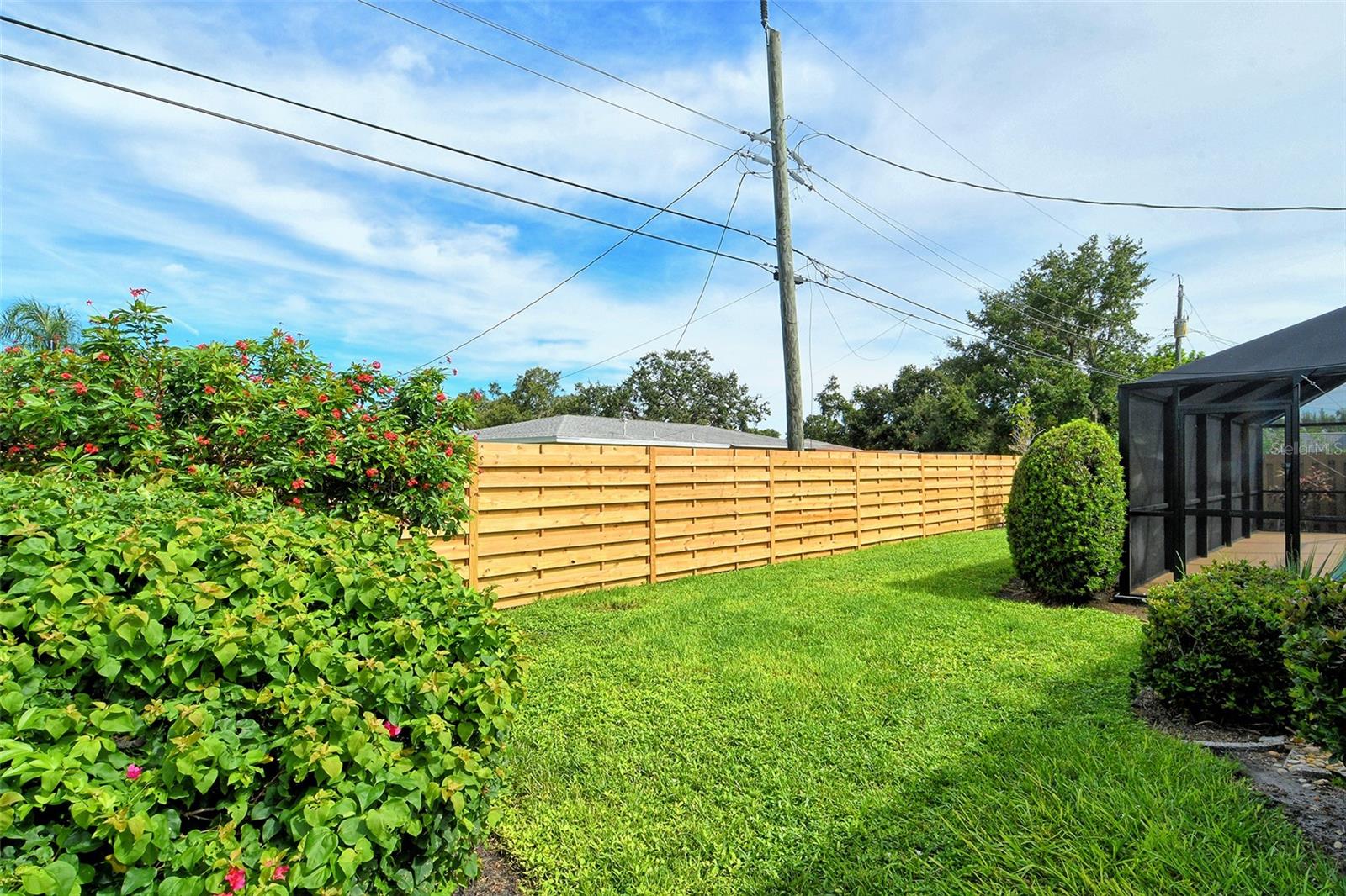 6722 ROXBURY DR — photo 50