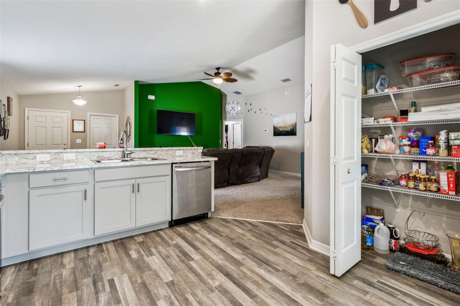6977 ABBYWOOD LN — photo 16