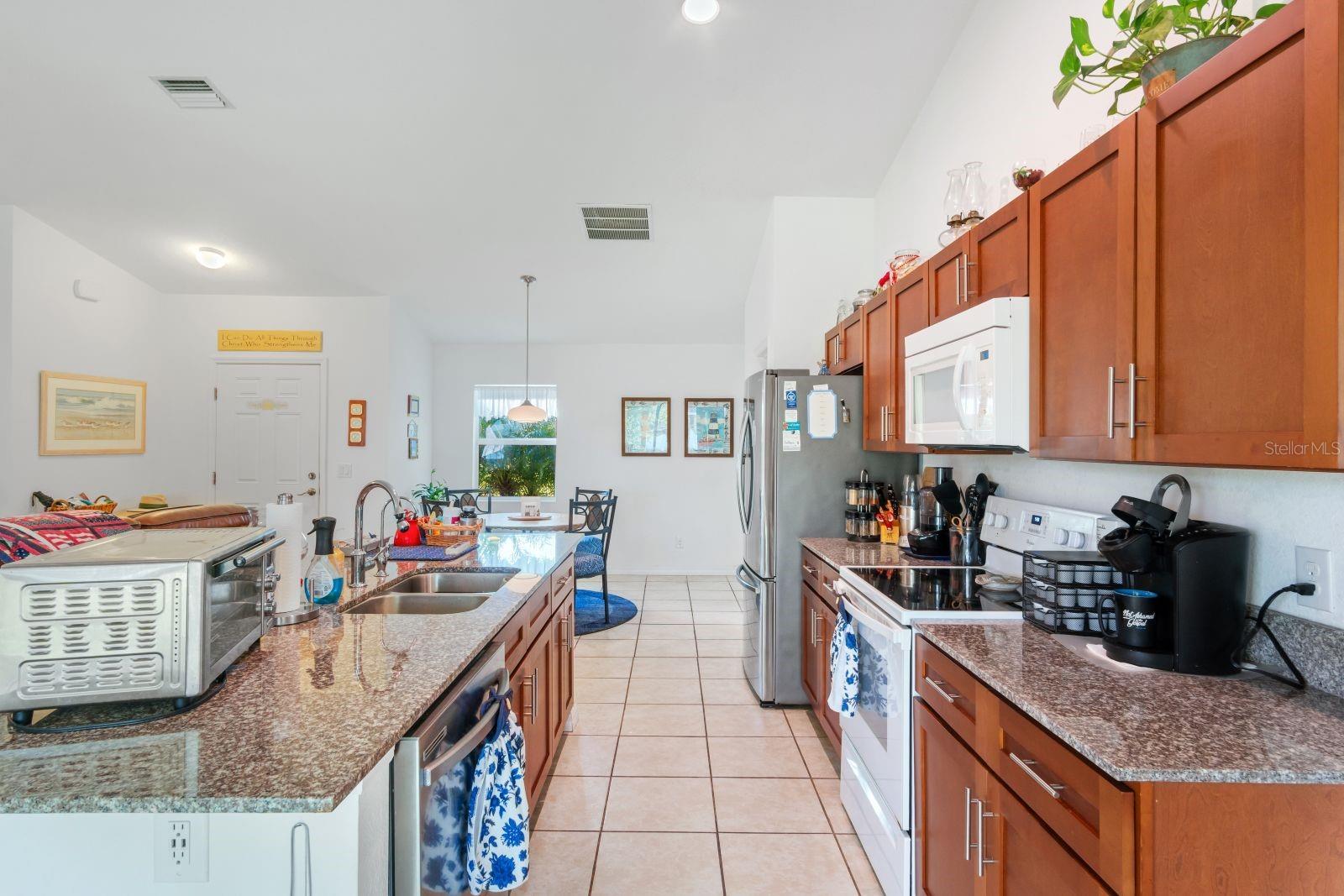 8232 WAWANA RD — photo 8