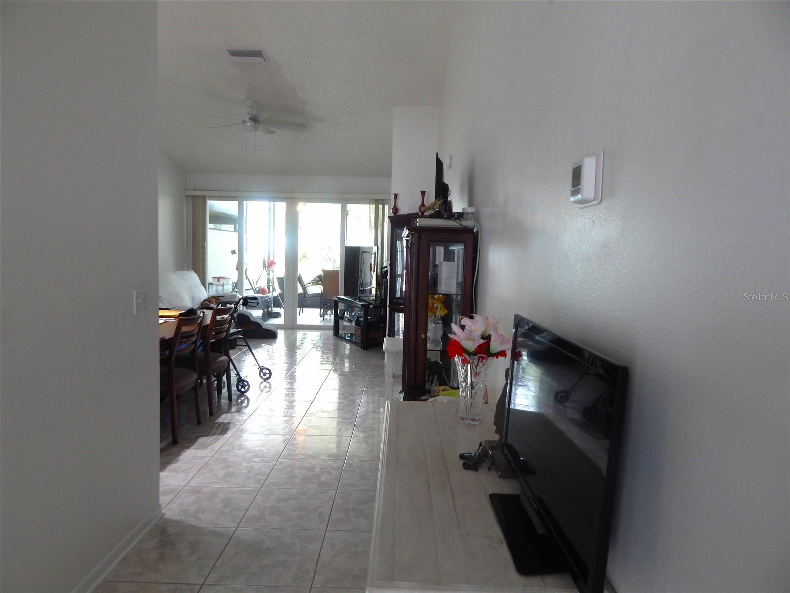 16221 RAMBLING VINE DR W — photo 2