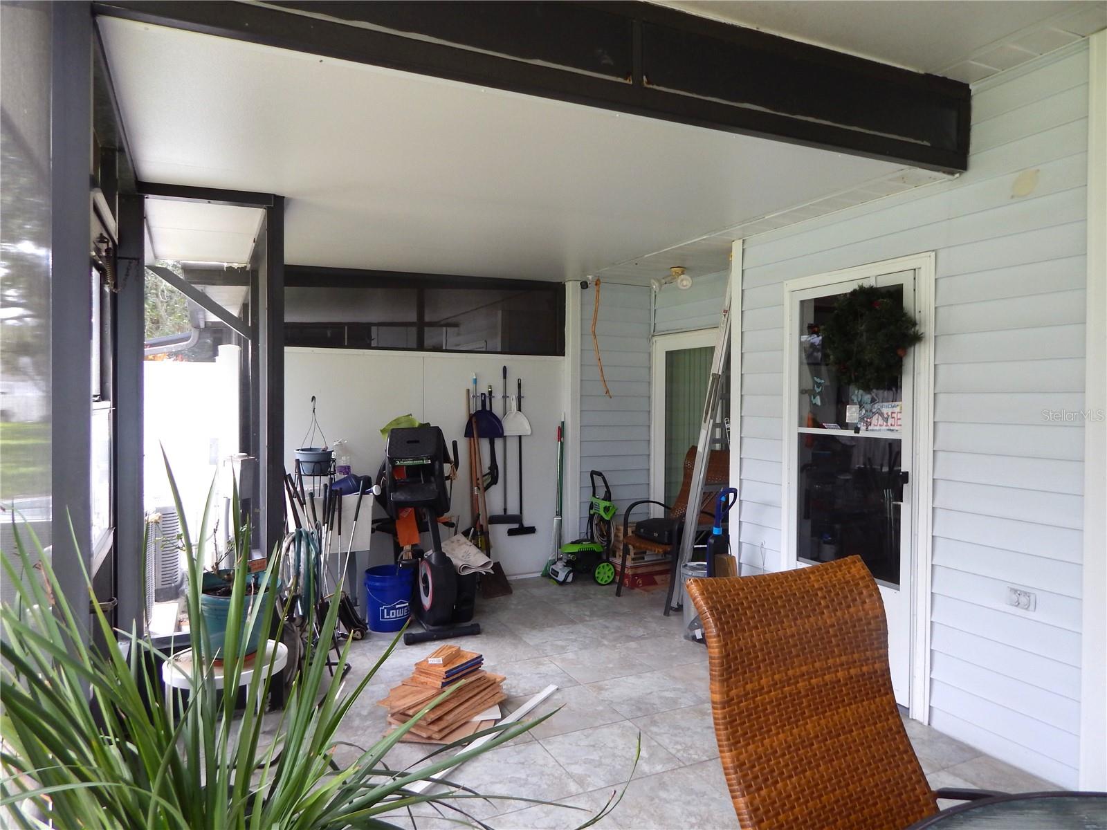 16221 RAMBLING VINE DR W — photo 20