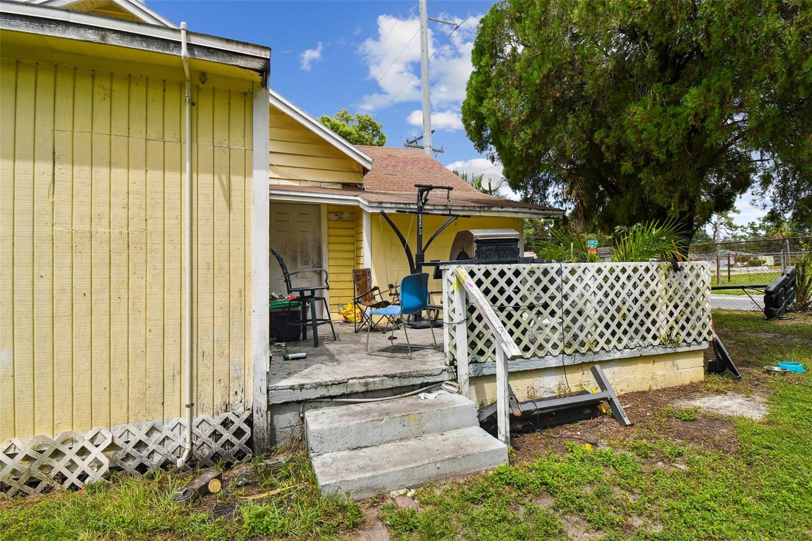 3417 E LAKE AVE — photo 15