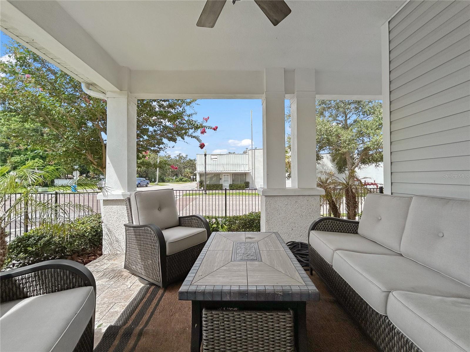 510 DOUGLAS PL — photo 26