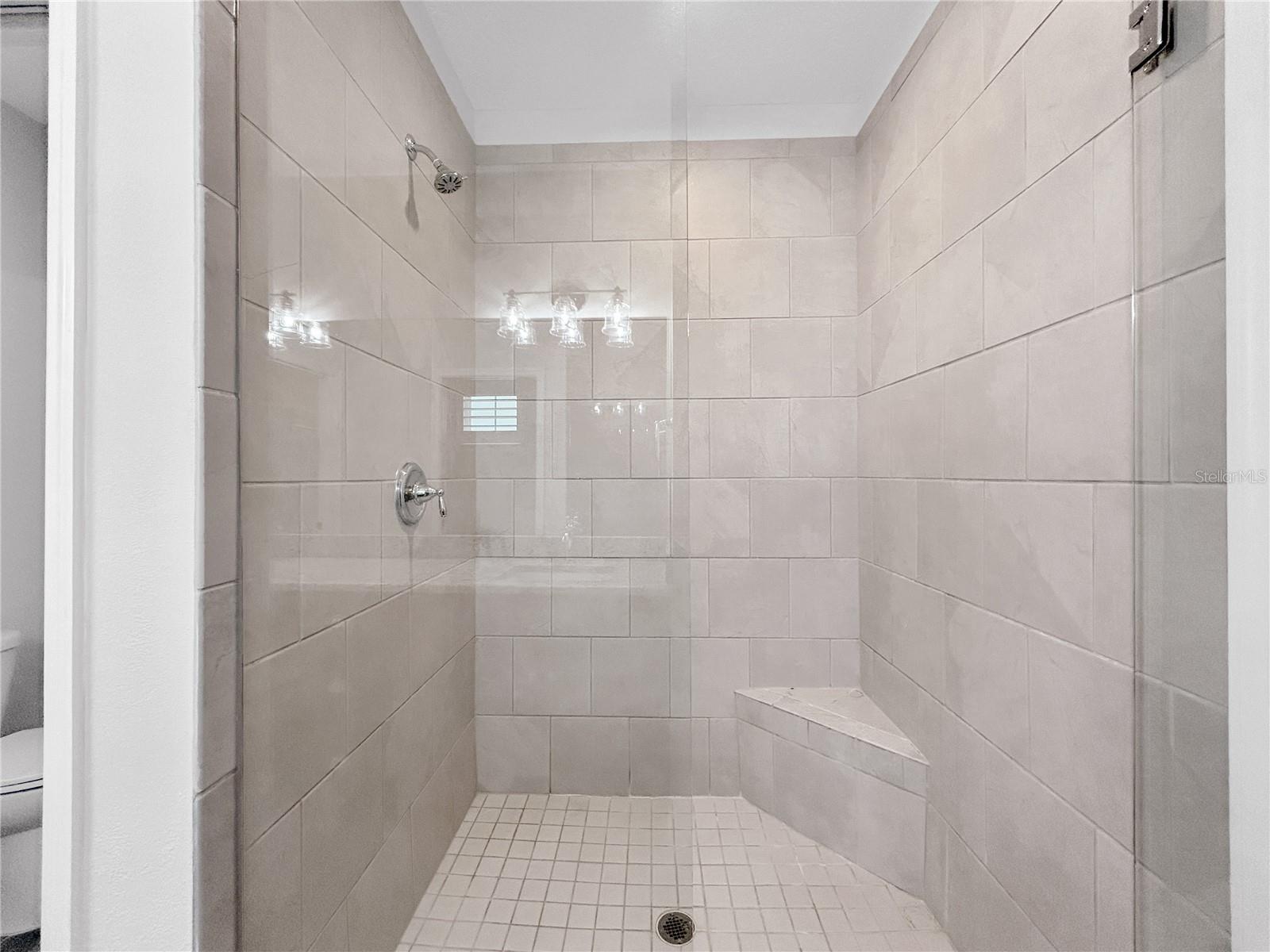 510 DOUGLAS PL — photo 15