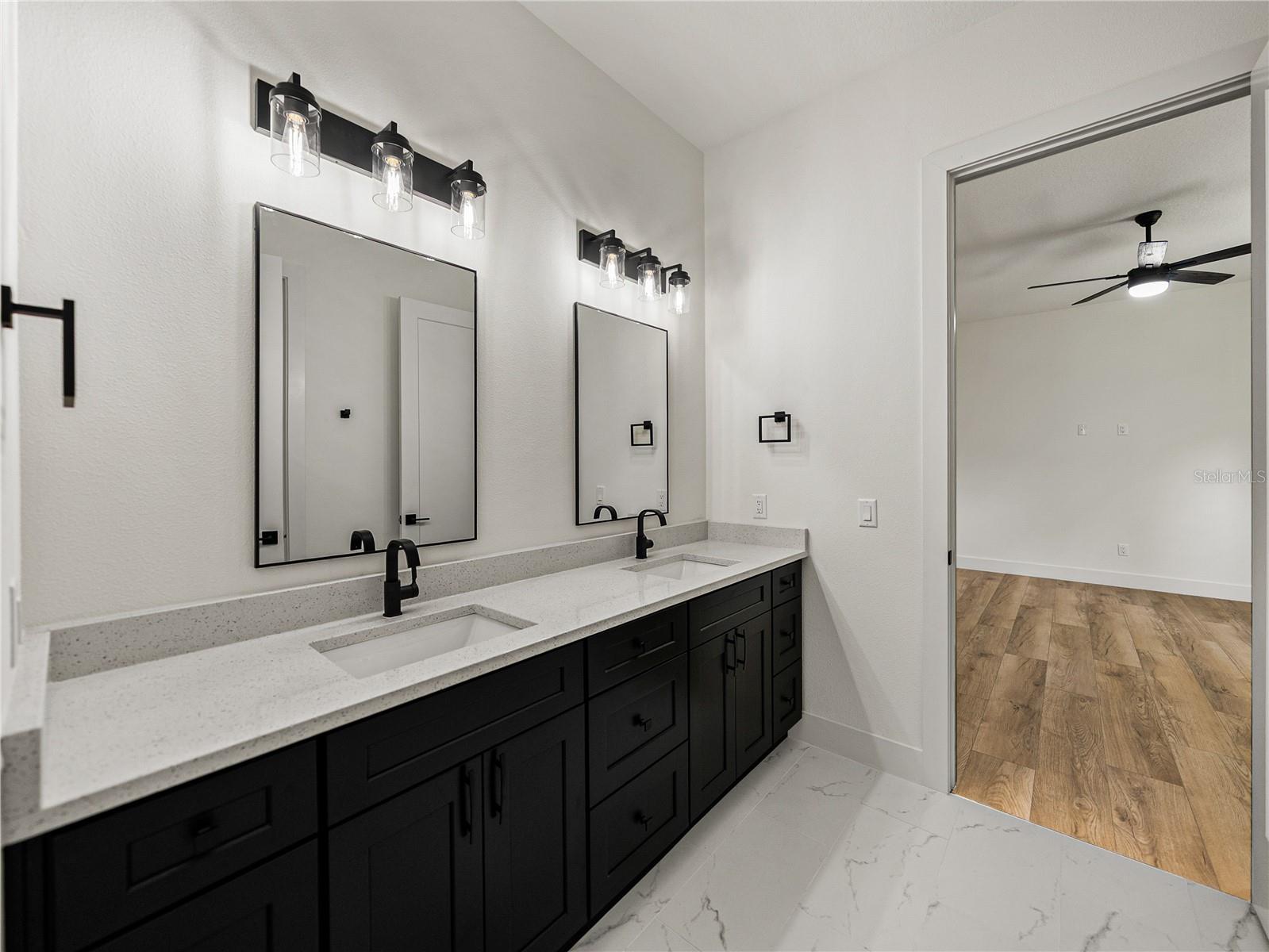 14069 GRANDEUR WAY — photo 41