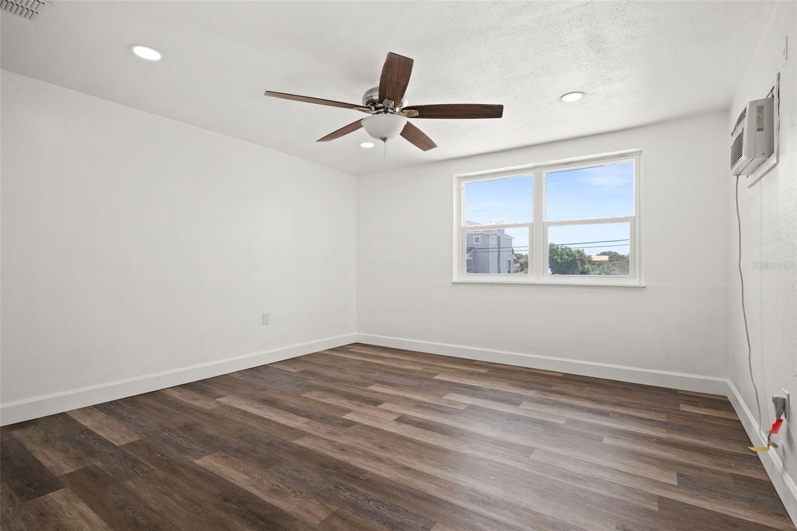 1010 GULF RD — photo 17