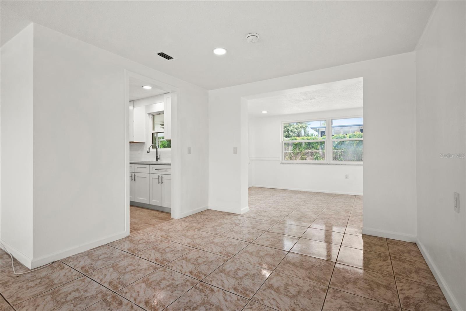 1010 GULF RD — photo 11