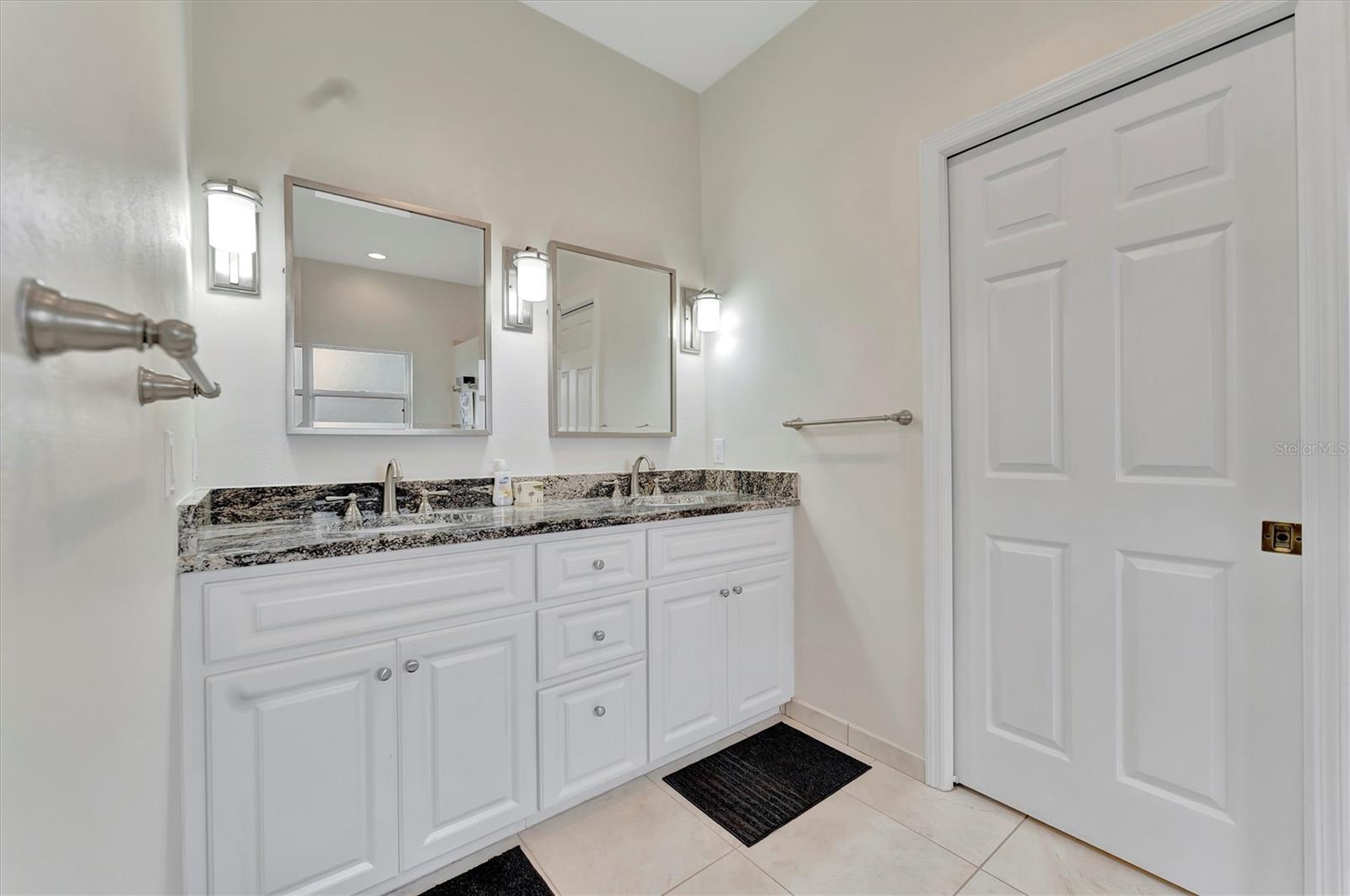 6738 PEACH TREE CREEK RD — photo 24