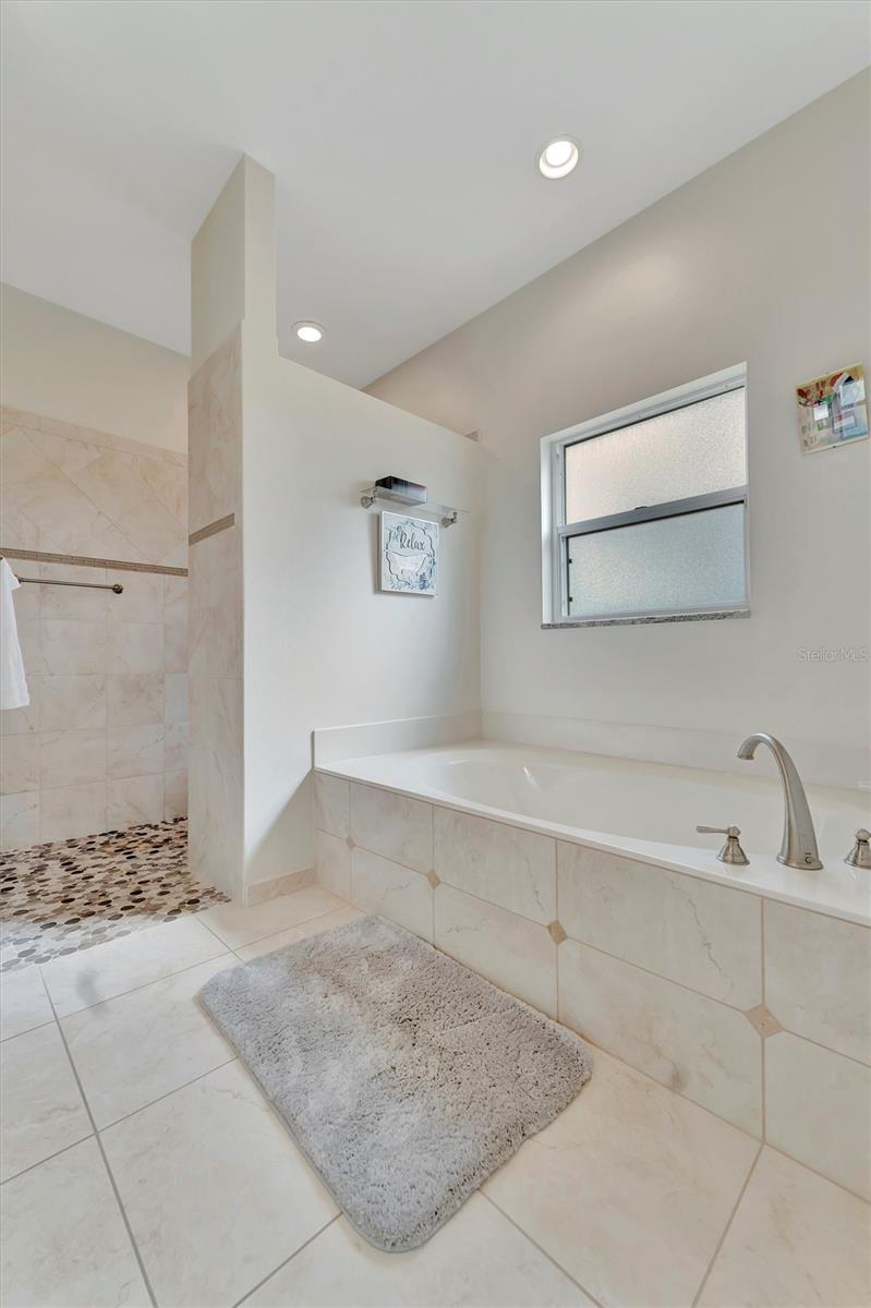 6738 PEACH TREE CREEK RD — photo 28