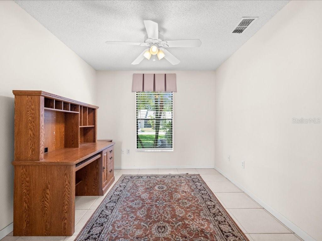411 CYPRESS FOREST DR — photo 42